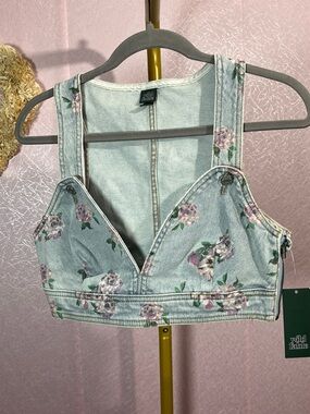 wild fable Light Wash Denim Floral Crop Top